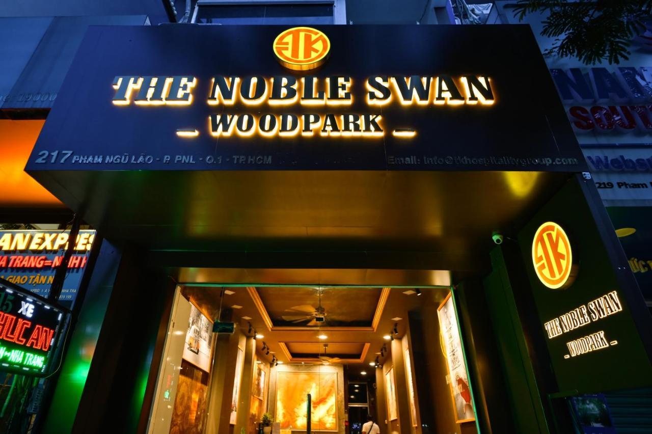 The Noble Swan Wood Park Hotel Ho Şi Min Dış mekan fotoğraf