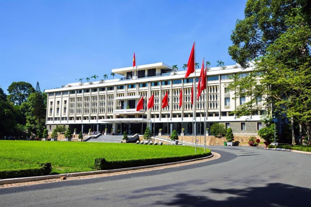 The Noble Swan Wood Park Hotel Ho Şi Min Dış mekan fotoğraf