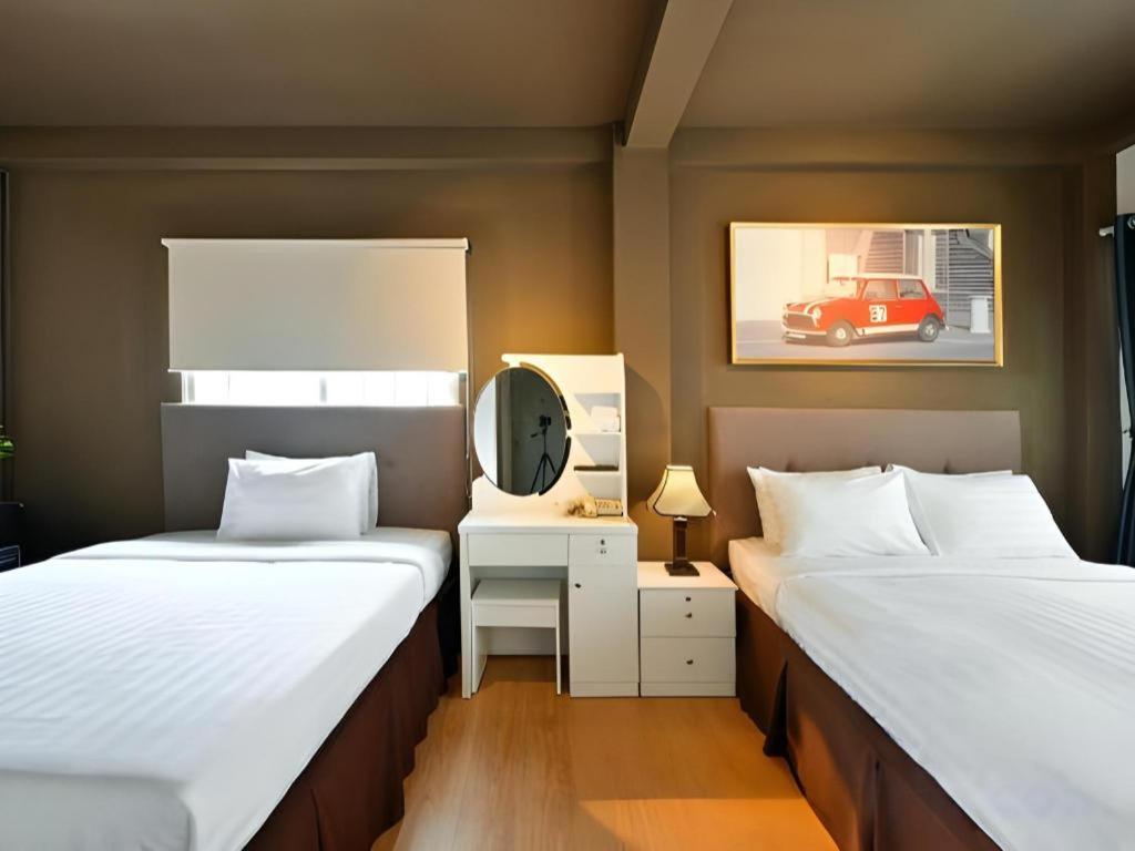 The Noble Swan Wood Park Hotel Ho Şi Min Dış mekan fotoğraf