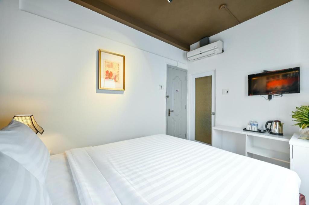 The Noble Swan Wood Park Hotel Ho Şi Min Dış mekan fotoğraf